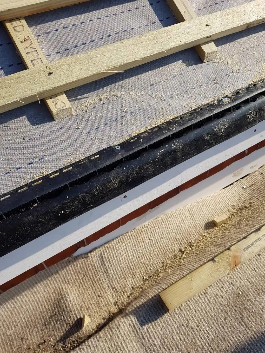 Breathable membrane and battens set to gauge